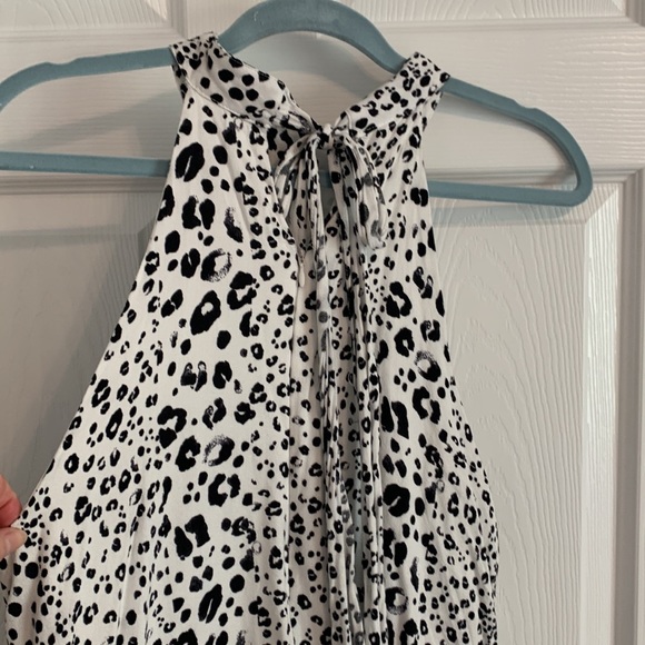 Animal print halter romper (shorts) - size L - Picture 6 of 8